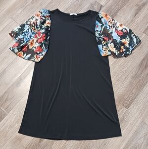 Cha Cha Vente Dress Size Small